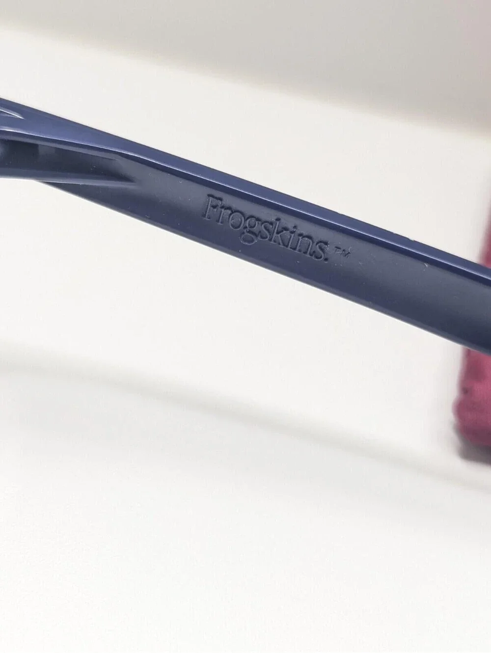 Oakley Frogskins B-1B Blue w/ Sapphire Iridium Lenses OO9013-47 55-17-133